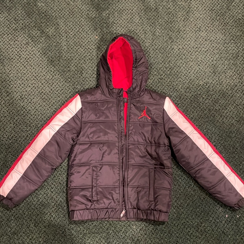Kids Large Jordan Nike Puffer Jacket